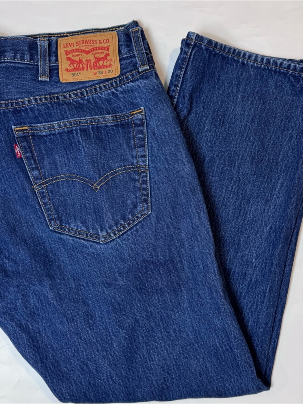 Levi's Men's 501 button fly Straight Leg Jeans in Deep Blue Denim